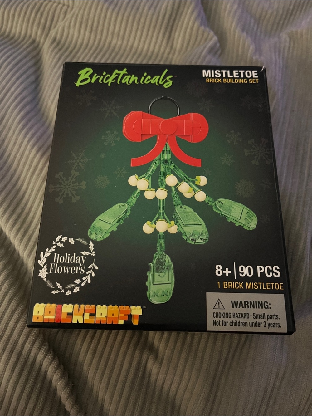 Mistletoe Brick Building Set - Green & Red
